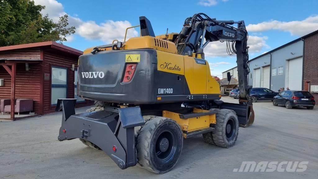 Volvo EW 140 D Pelle sur pneus
