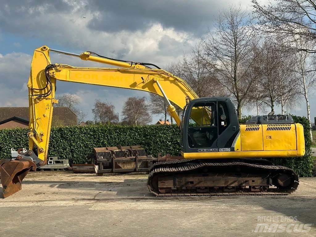 New Holland E215 Pelle sur chenilles