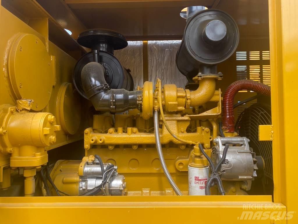 CAT 140 H Niveleuse