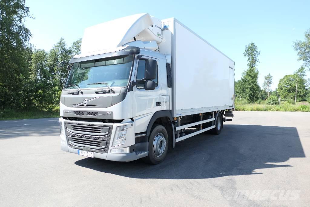 Volvo FM330 4x2 Camion frigorifique