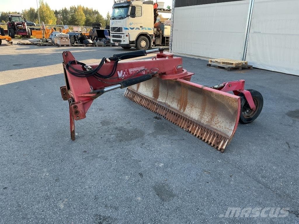 VM 300 JH Niveleuse, lame
