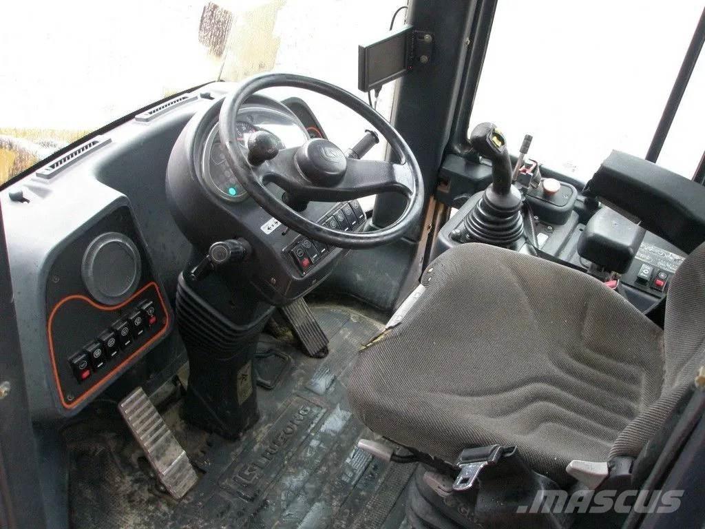 LiuGong CLG856-3 Chargeuse sur pneus