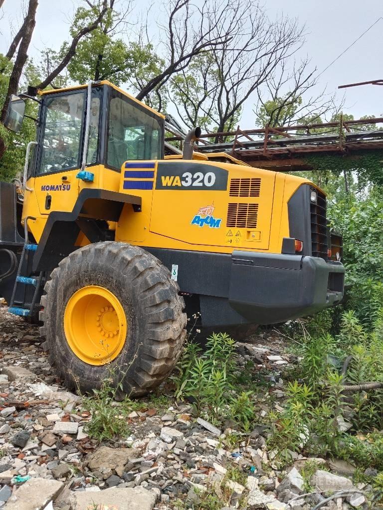 Komatsu WA320-5 Chargeuse sur pneus