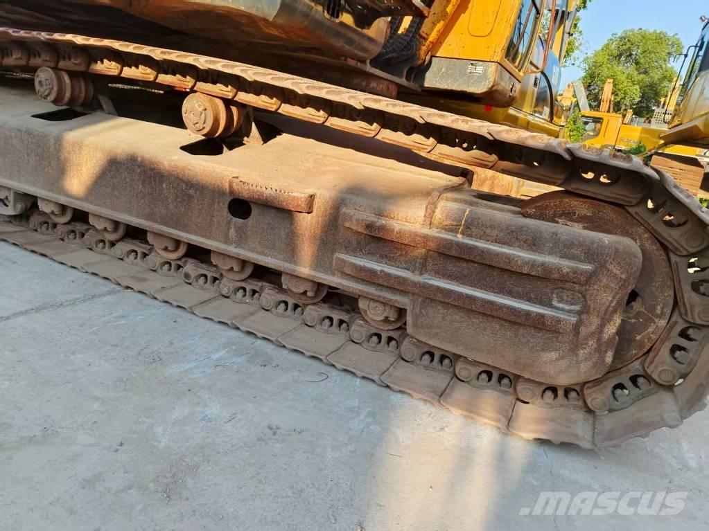 Hyundai R300LC-9S Pelle sur chenilles