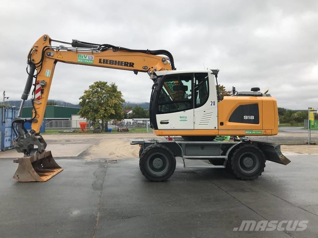 Liebherr A 918 Pelle sur pneus
