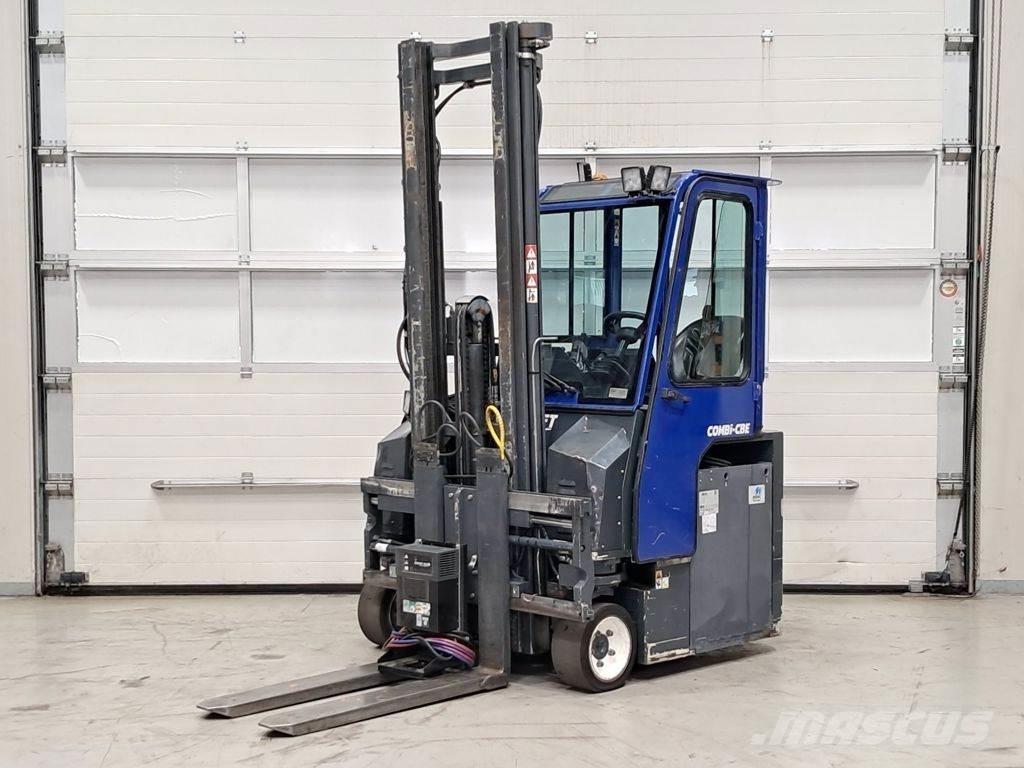 Combilift CBE3000 Chariot élévateur latéral
