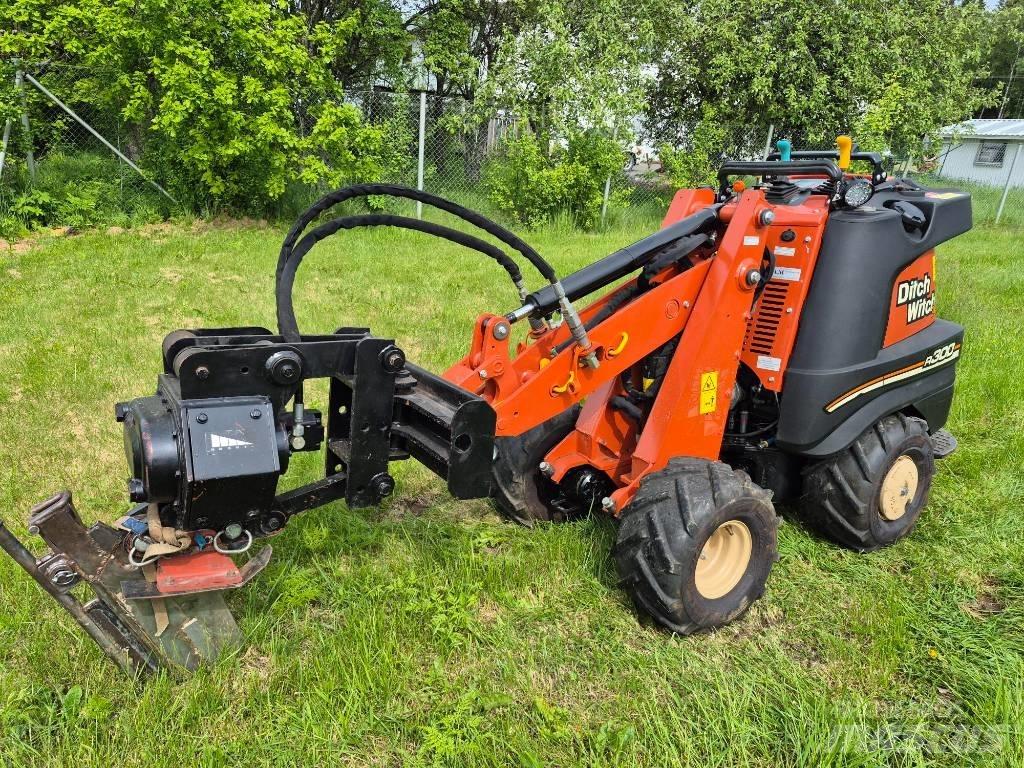 Ditch Witch R300 Trancheuse