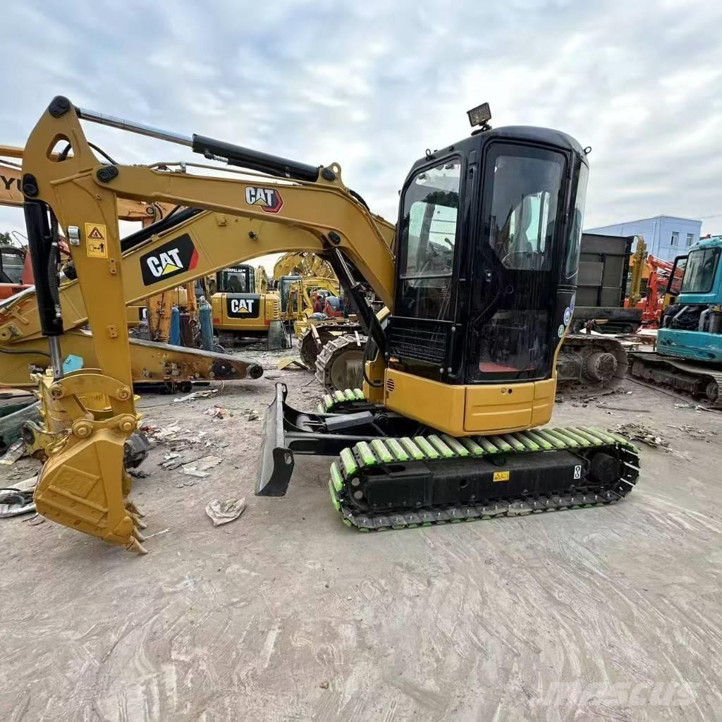CAT 303.5 E Mini pelle < 7t