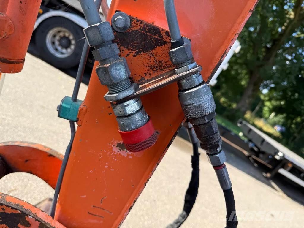 Hitachi ZX30U Mini pelle < 7t