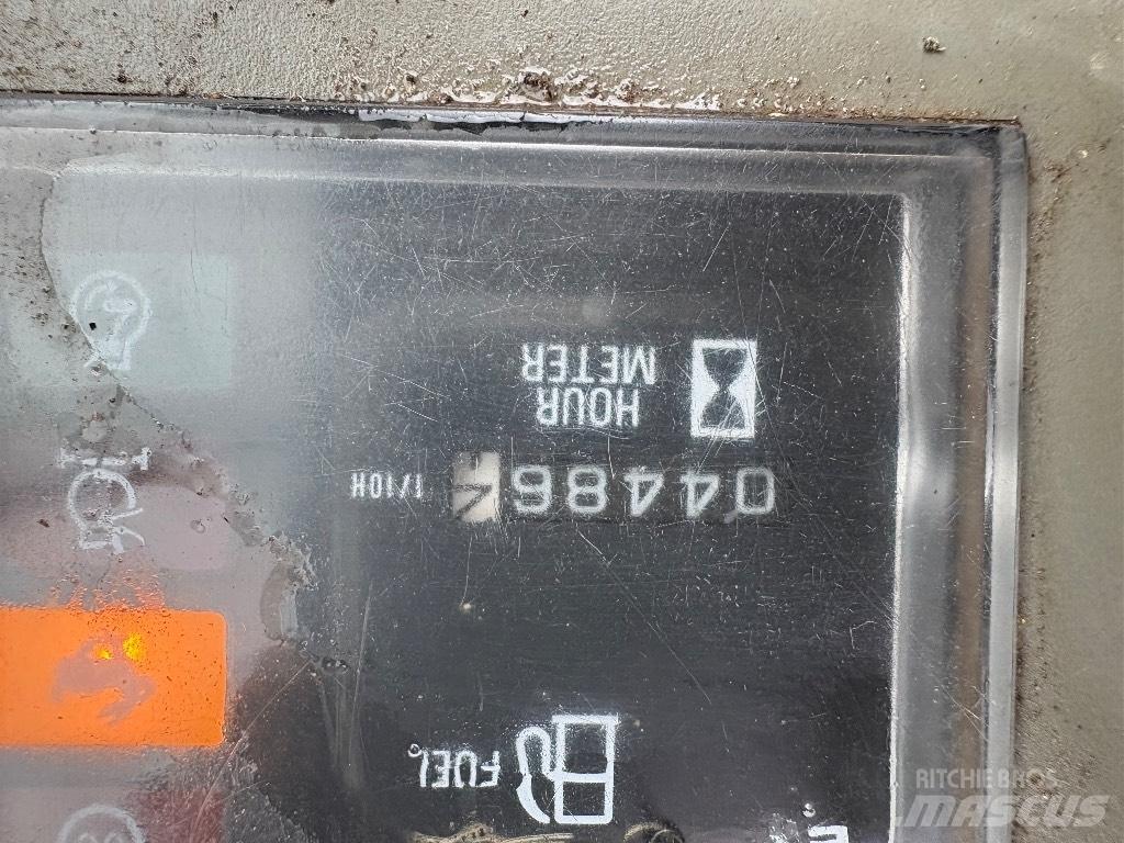 Takeuchi TB 145 Mini pelle < 7t