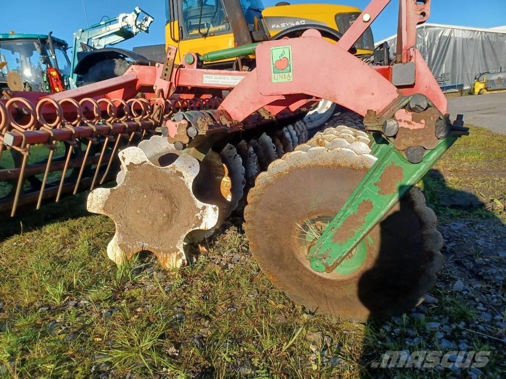 Unia Ares 3.5 TXL Crover crop