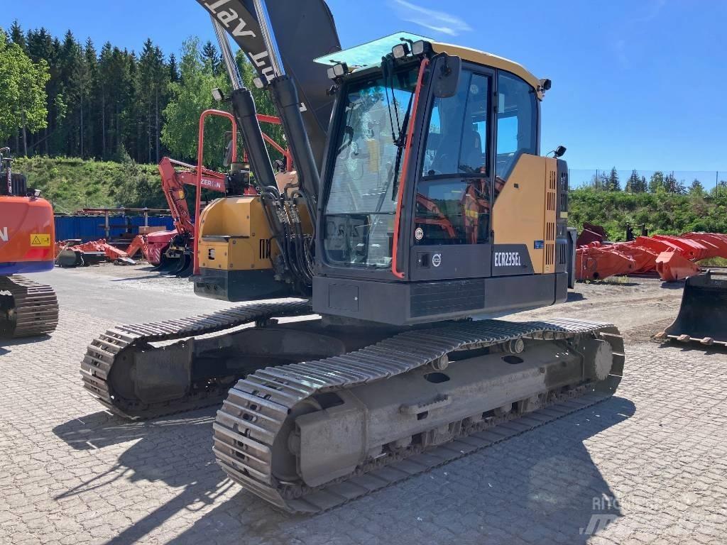Volvo ECR235EL Pelle sur chenilles