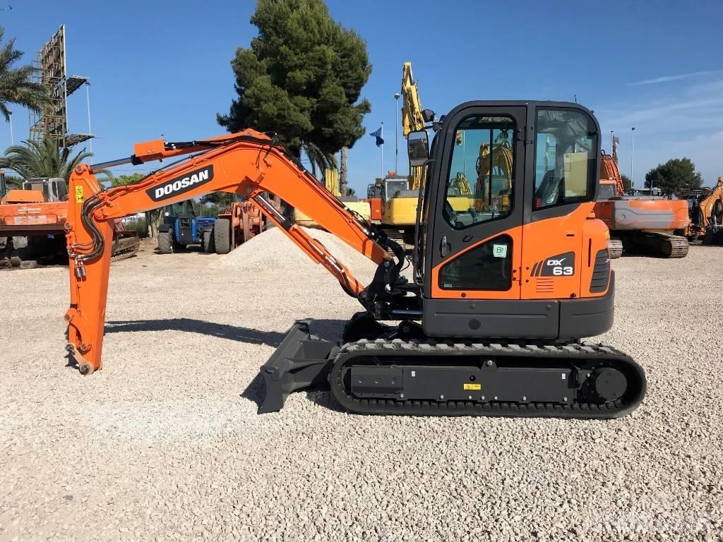 Doosan DX 63-3 Mini pelle < 7t