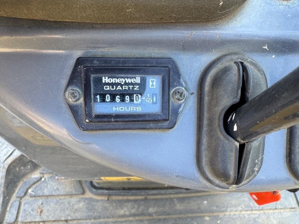 Yanmar SV08 (1C631) Mini pelle < 7t