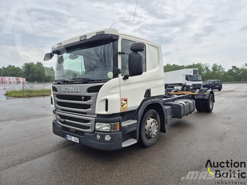 Scania P 450 Châssis cabine