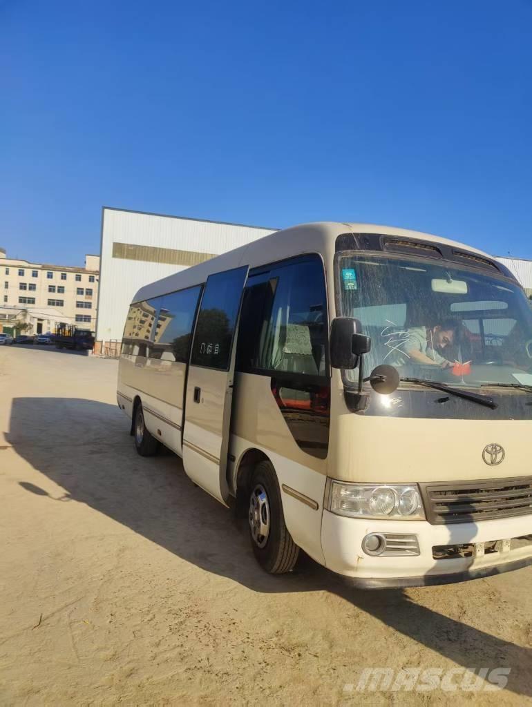 Toyota Coaster Autobus interurbain