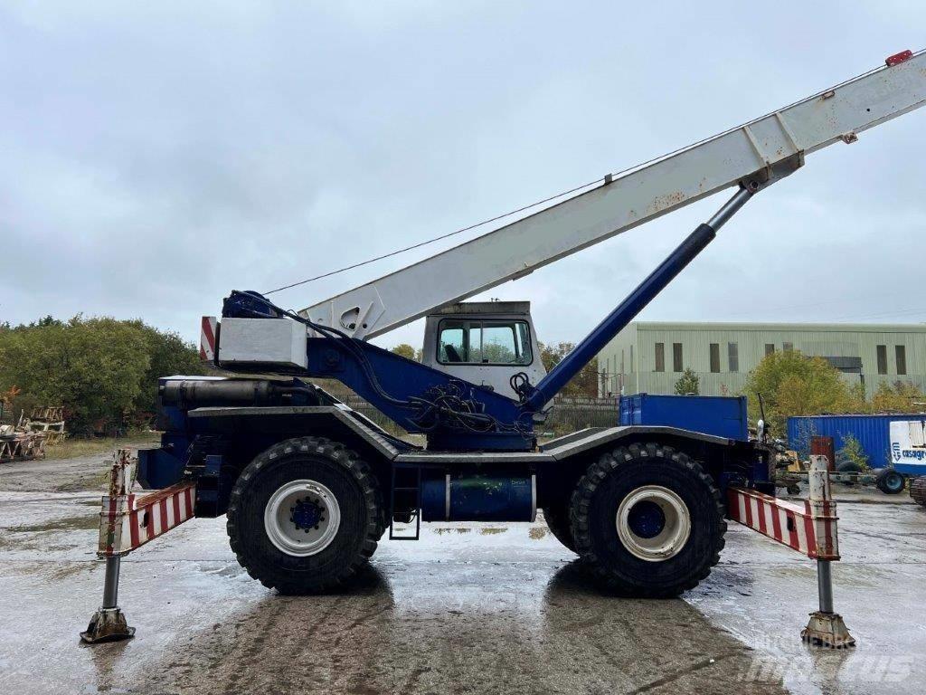 Coles Huskey 630S Grues mobiles