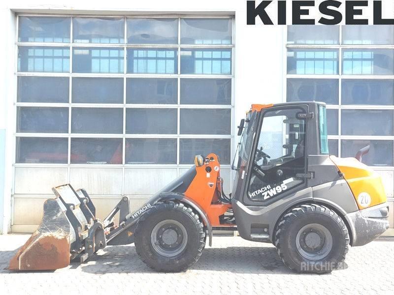 Hitachi ZW 95-6 Chargeuse compacte
