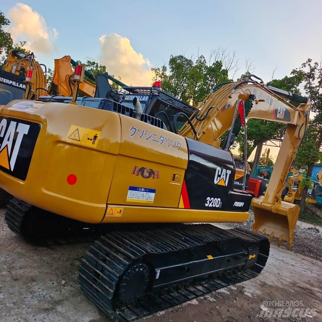 CAT 320 D Pelle sur chenilles
