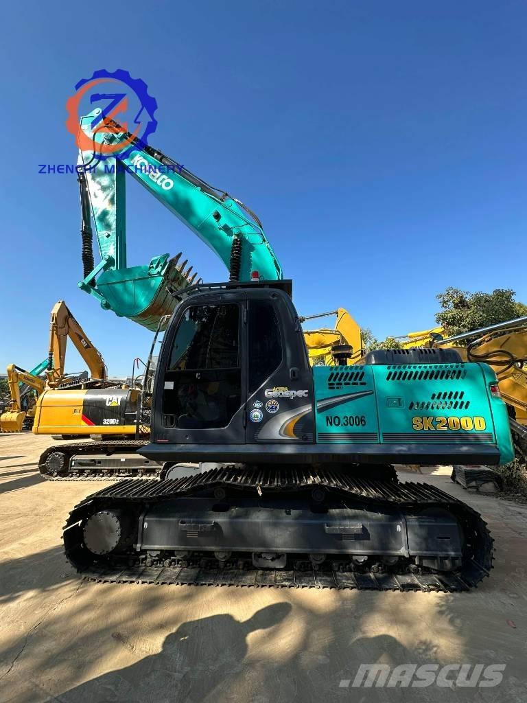 Kobelco SK 200 Pelle sur chenilles