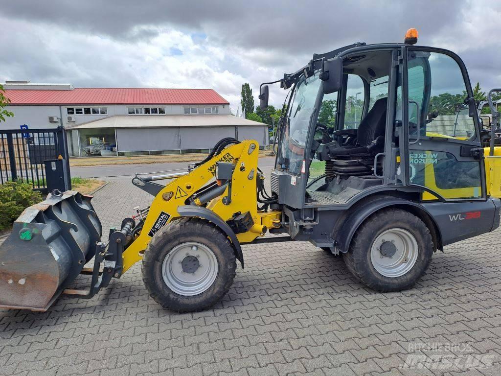 Wacker Neuson WL38 Chargeuse sur pneus