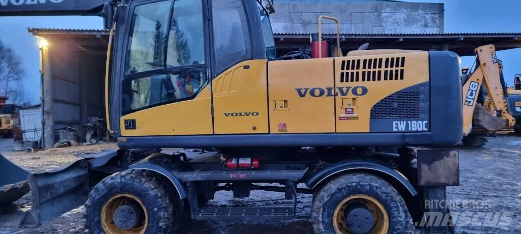 Volvo EW180 C II Pelle sur pneus