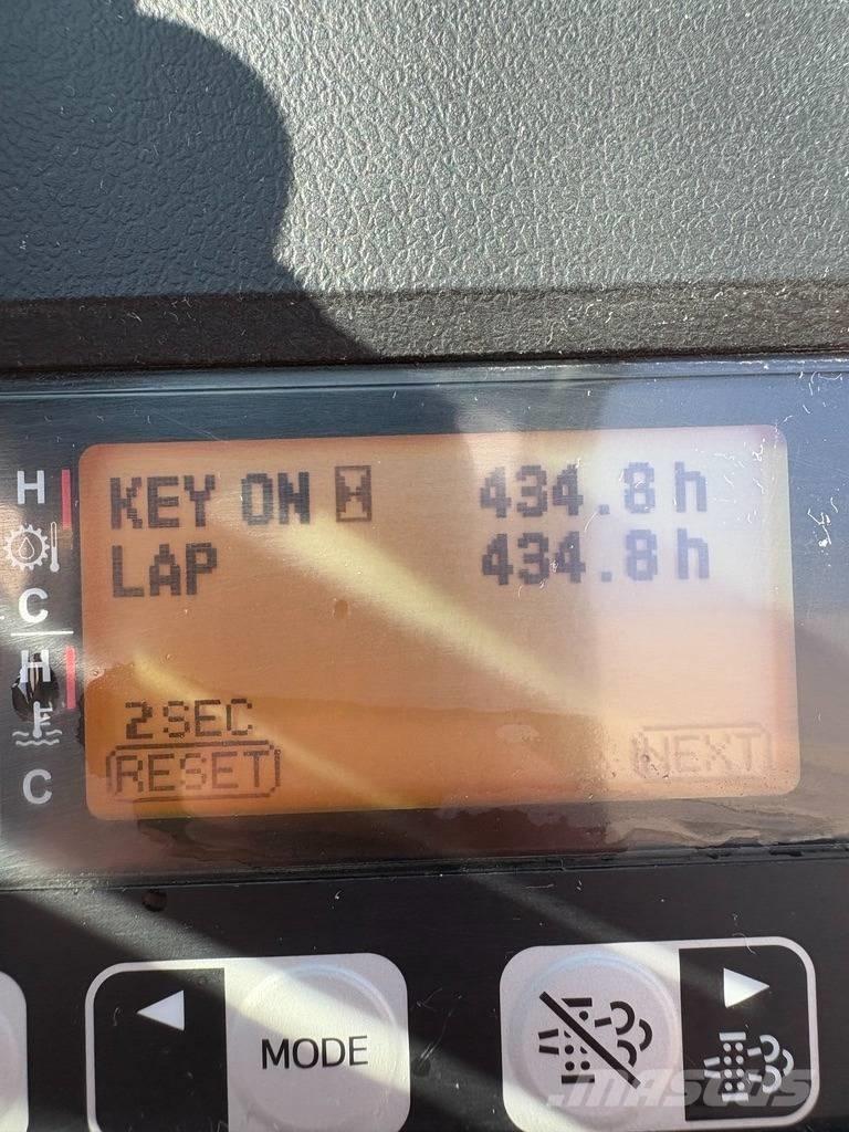 Toyota 8 FDF 25 Chariots diesel