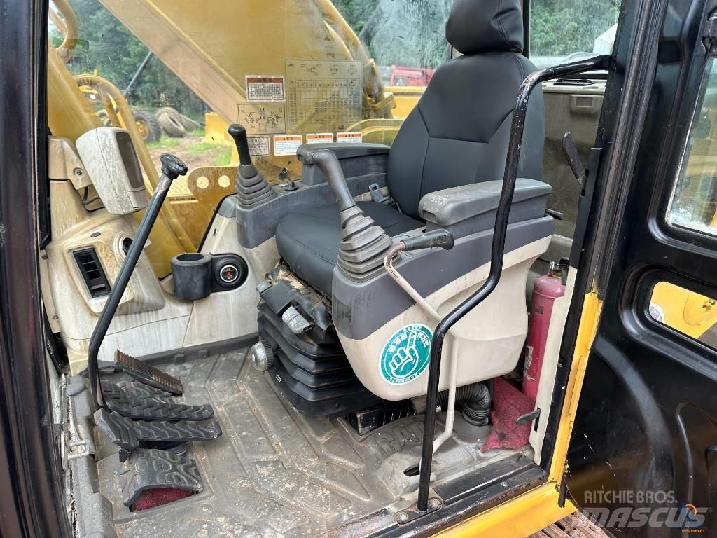 CAT 330 CL Pelle sur chenilles