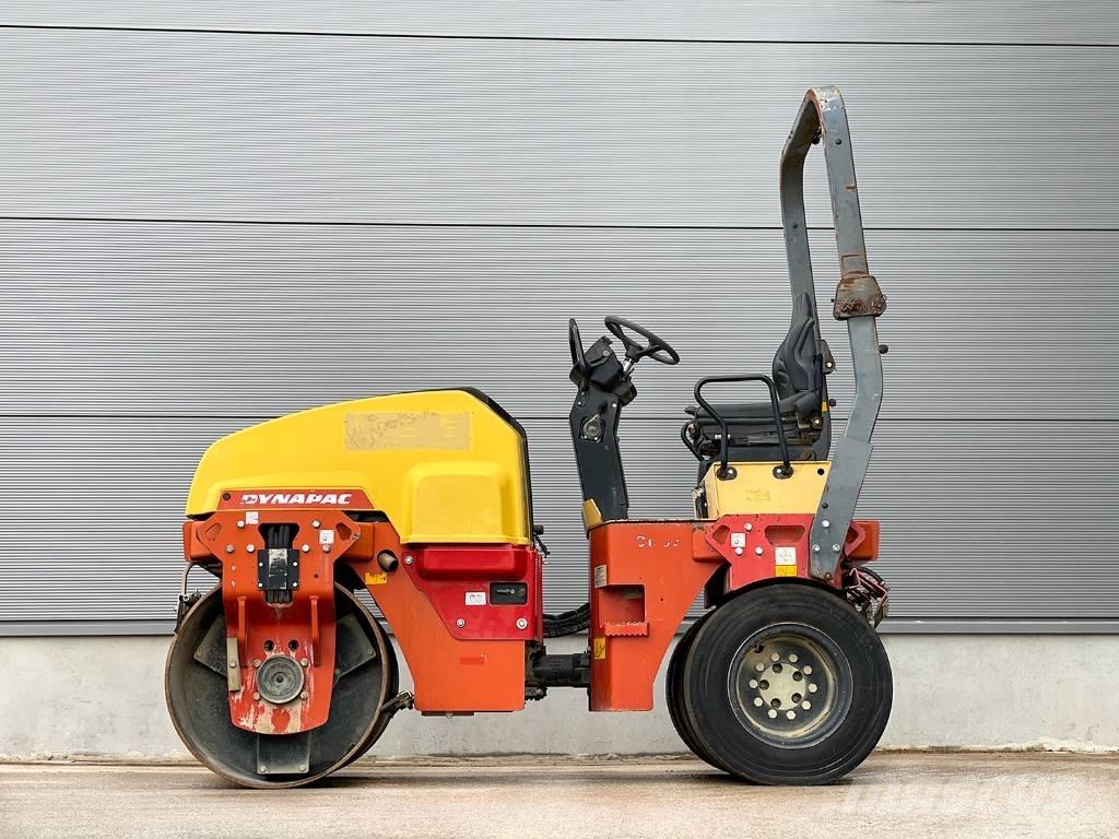 Dynapac CC1300C Rouleaux monocylindre