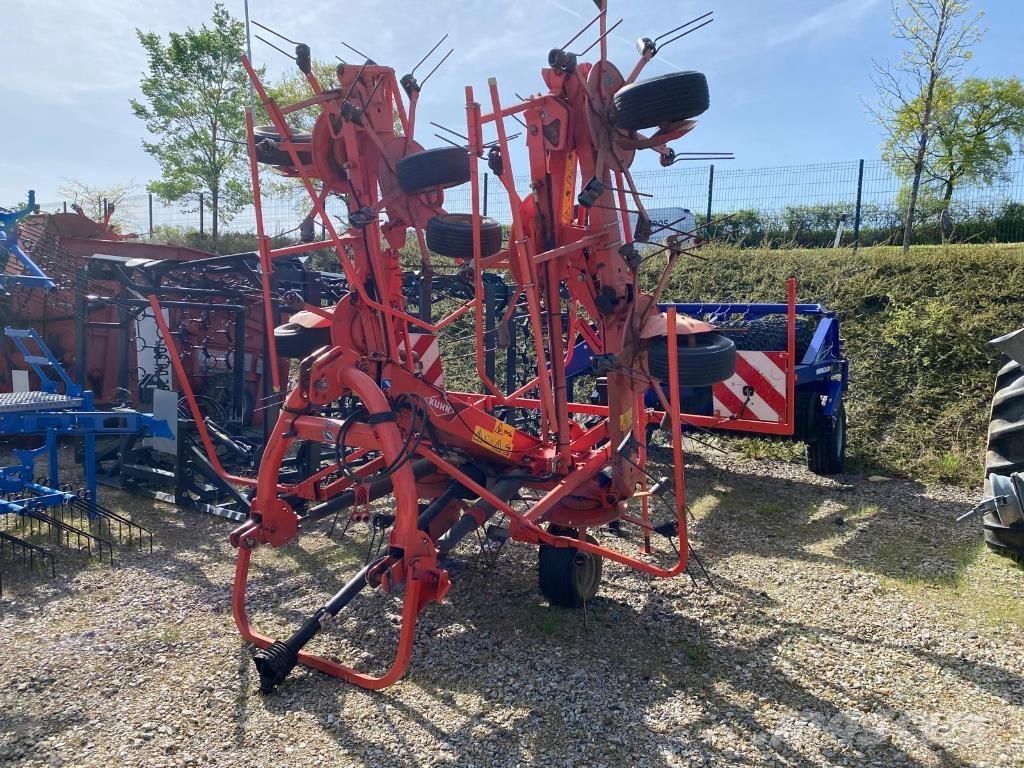 Kuhn GF8702 Rateau faneur