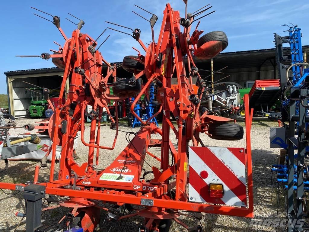 Kuhn GF8702 Rateau faneur