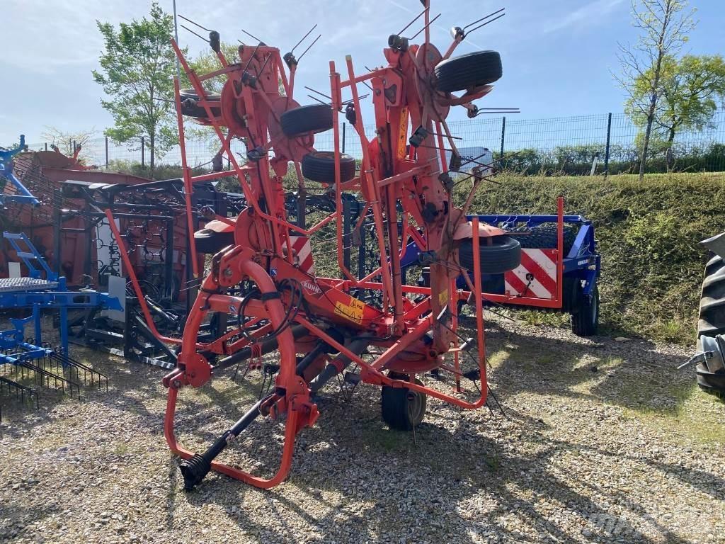 Kuhn GF8702 Rateau faneur