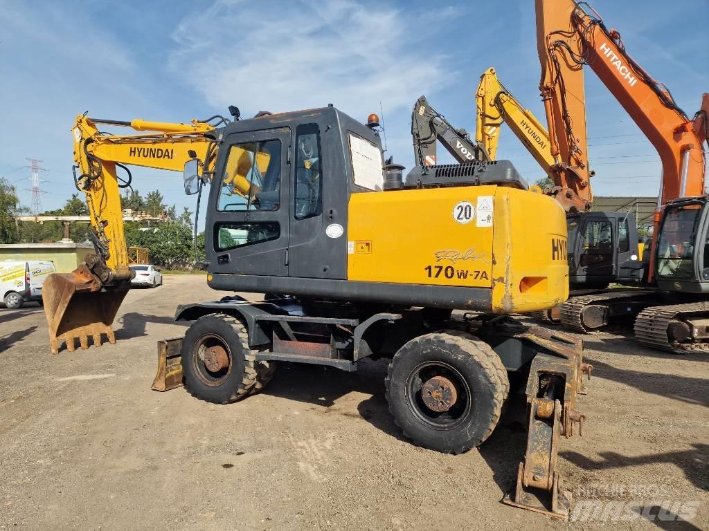 Hyundai R 170 W Pelle sur pneus