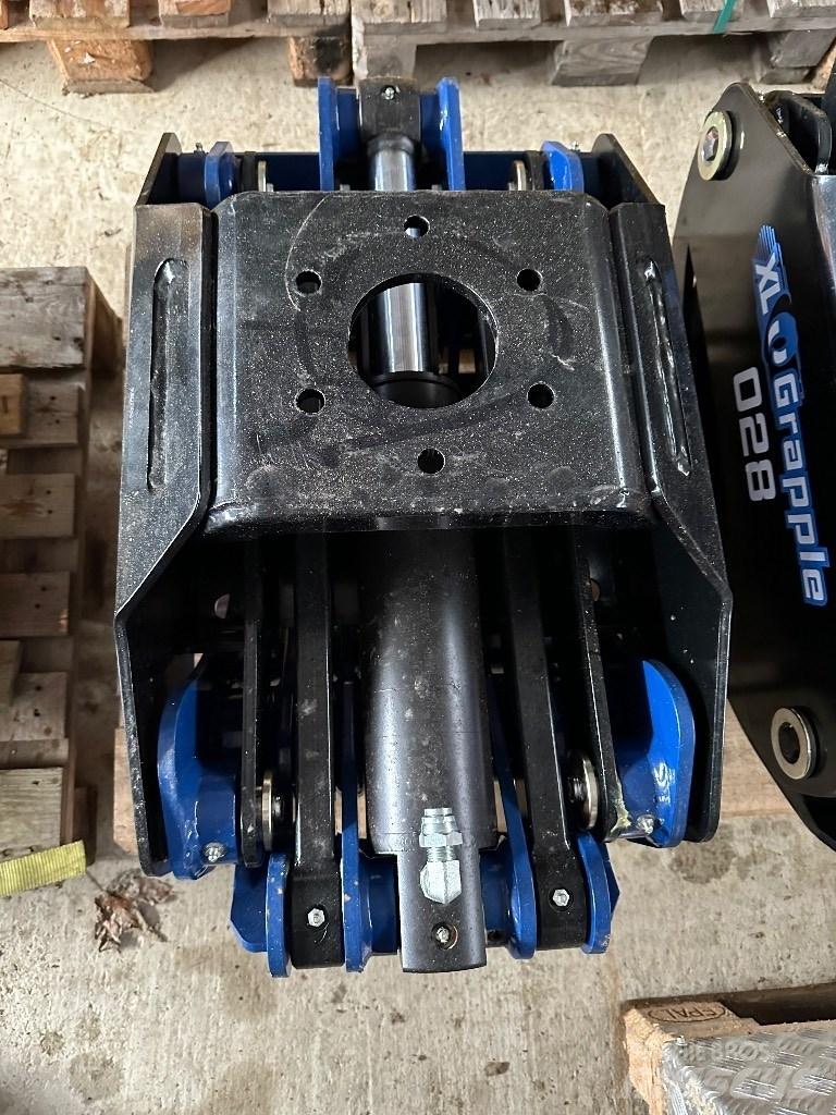  XL Grapple 028 Grappin
