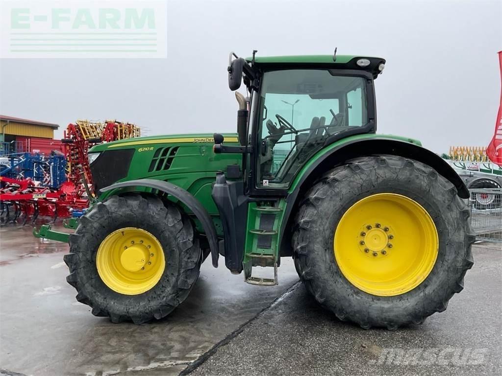 John Deere 6210R Tracteur