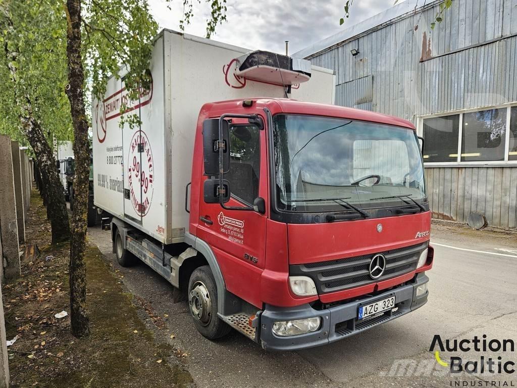 Mercedes-Benz 815 Camion frigorifique
