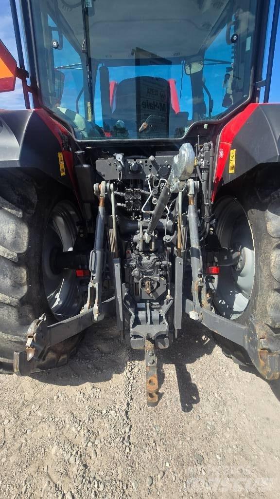 Massey Ferguson 5710 Tracteur