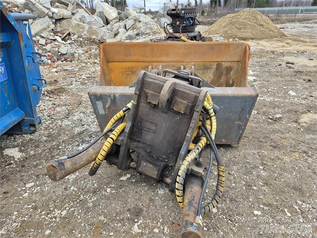 CAT 320D LRR Pelle sur chenilles