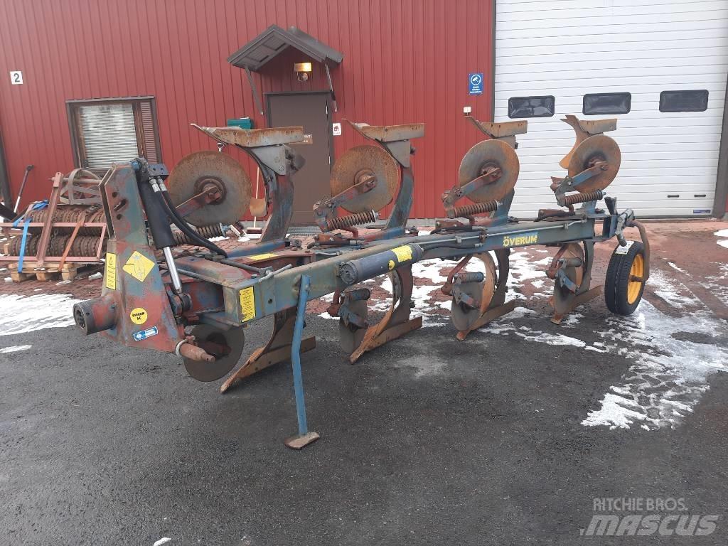 Överum CV498H Charrue réversible