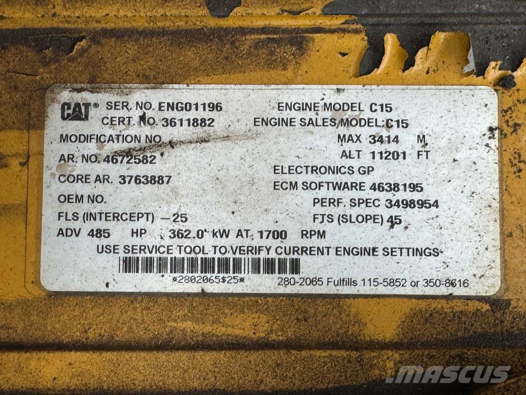 CAT 374FL Pelle spéciale