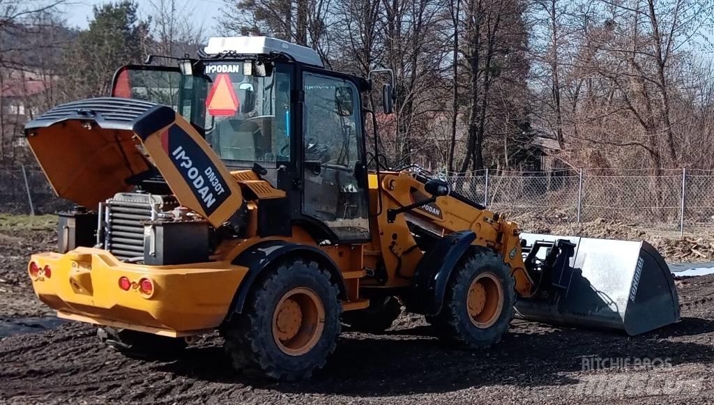 Impodan DN30T Chargeuse télescopique sur pneus