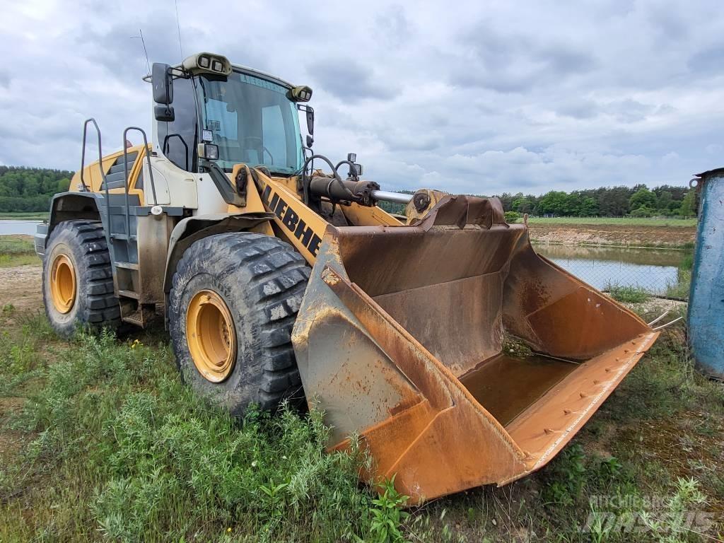 Liebherr L 566 Chargeuse sur pneus