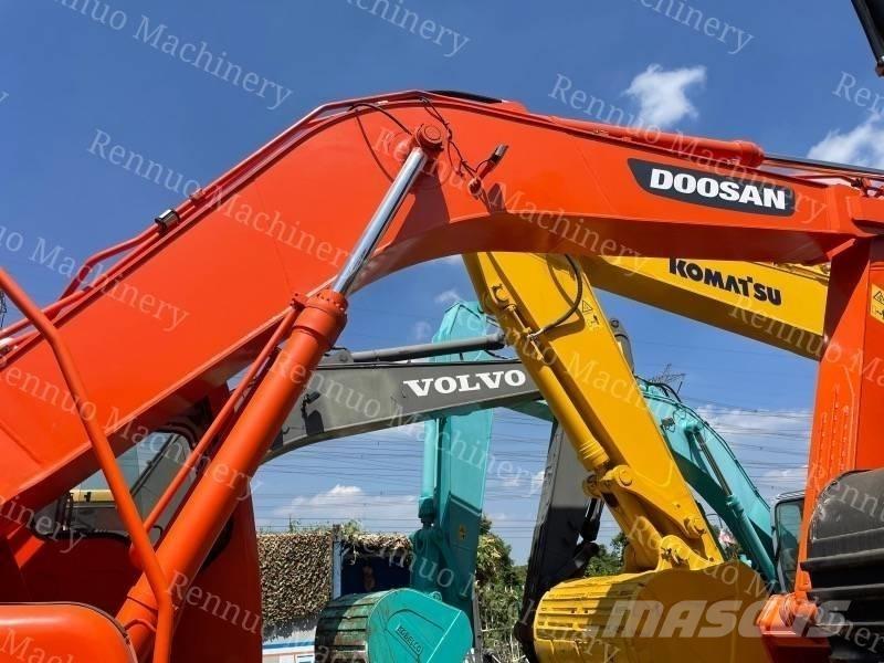 Doosan DH 300 LC-7 Pelle sur chenilles