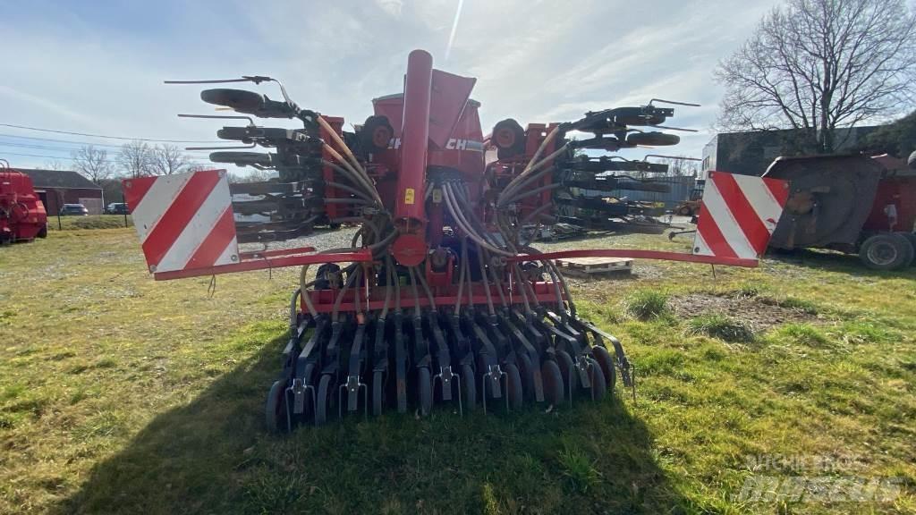 Horsch PRONTO 4 DC Semoir combiné
