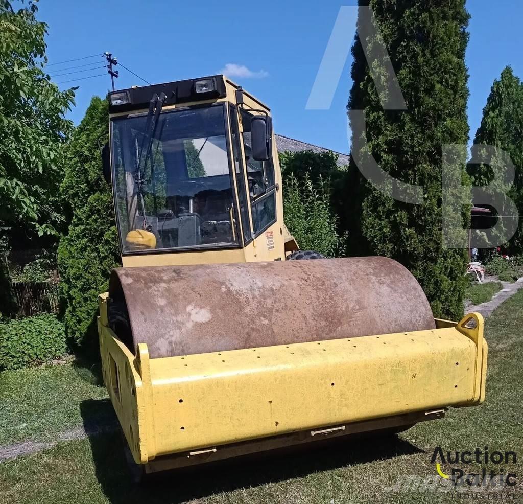 Bomag BW 211 D Rouleaux monocylindre