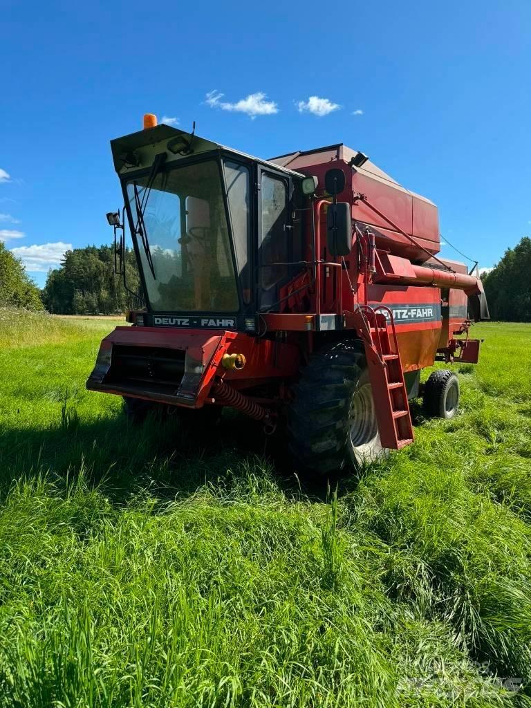 Deutz-Fahr M 2780 Moissonneuse batteuse