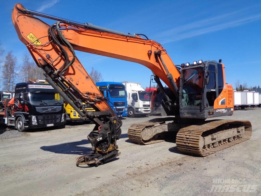 Doosan 235 LCR Pelle sur chenilles
