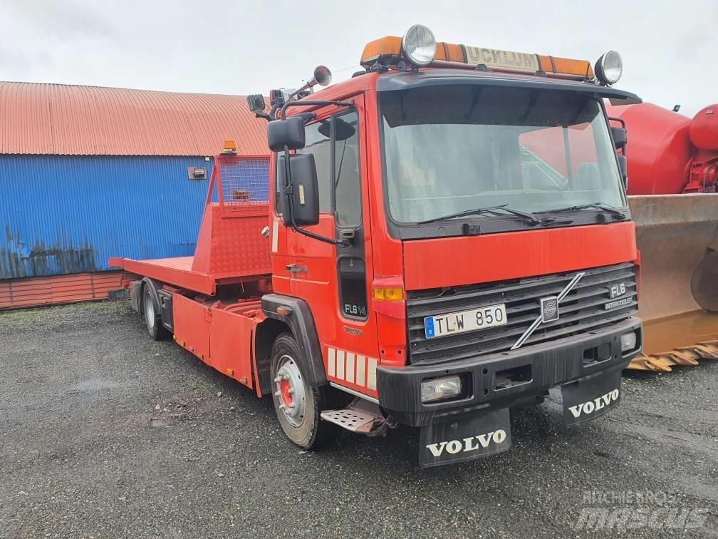 Volvo FL614 Camion dépannage