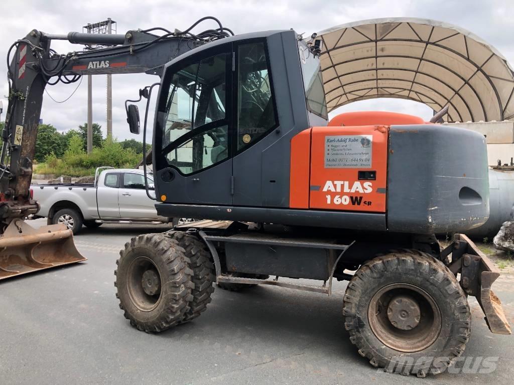 Atlas 160 WSR Pelle sur pneus
