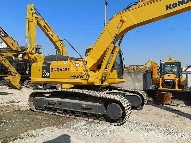 Komatsu PC 300 Pelle sur chenilles